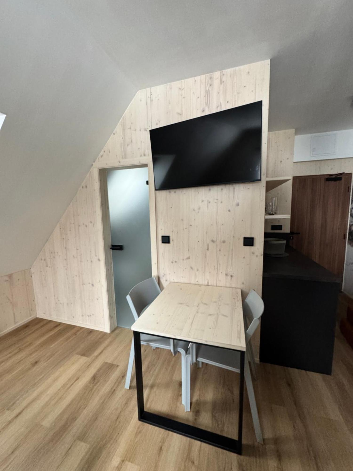 Penzion A Restaurace Pod Sjezdovkou Cenkovice Εξωτερικό φωτογραφία